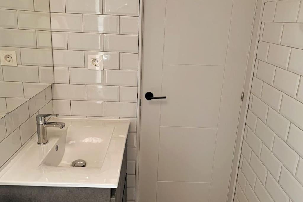 Moderna Casa De Invitados Con Terraza Y Piscina Corralejo Ngoại thất bức ảnh