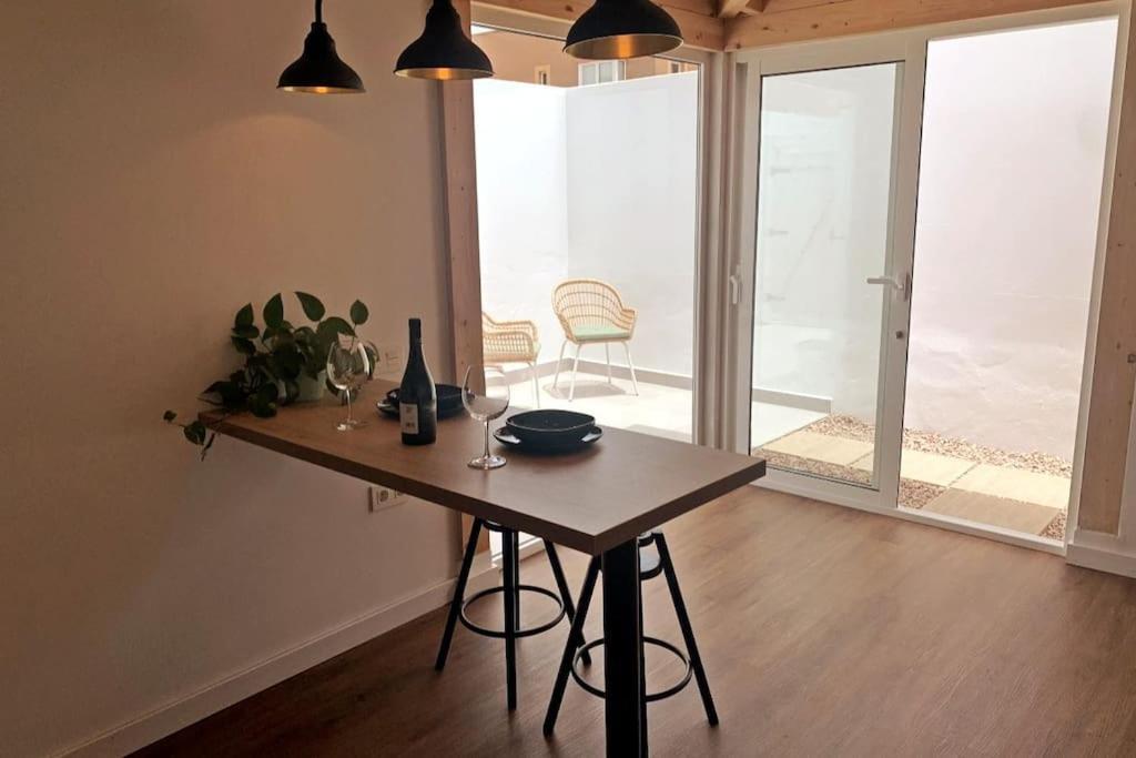 Moderna Casa De Invitados Con Terraza Y Piscina Corralejo Ngoại thất bức ảnh